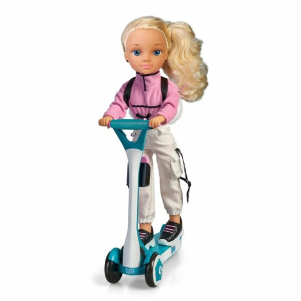 Nancy un dia con mi patinete - Imatge 2
