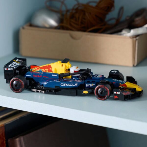 Oracle Red Bull Racing RB20 F1 77243 - Imatge 4